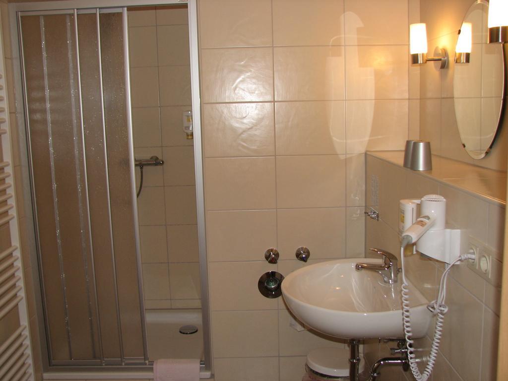 באד שאנדאו Hotel Garni Dekorahaus חדר תמונה