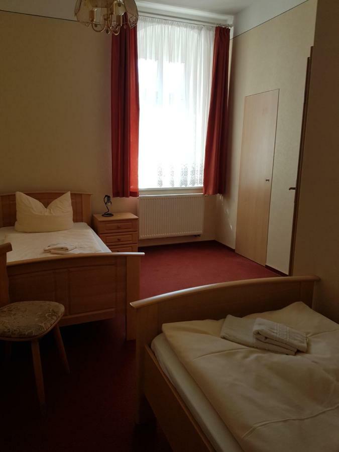באד שאנדאו Hotel Garni Dekorahaus מראה חיצוני תמונה